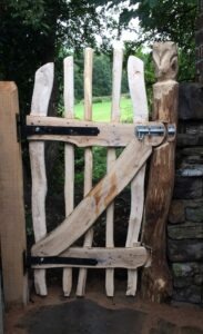 Woodworking expert